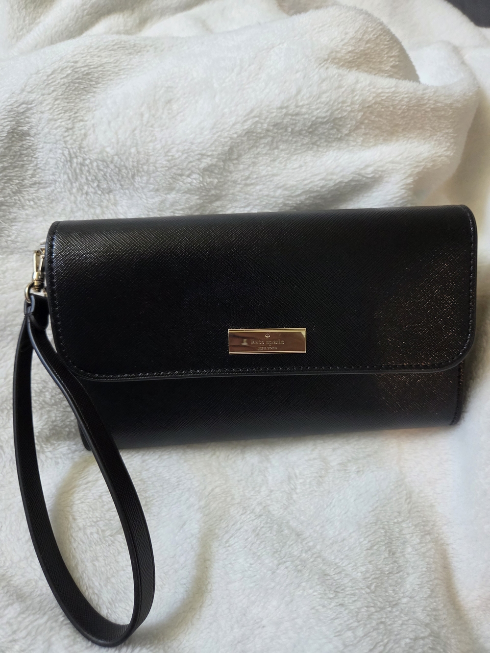 🆕 NWT Kate Spade Kenzie Boxed Medium Flap Wristlet Wallet in Black OBO
